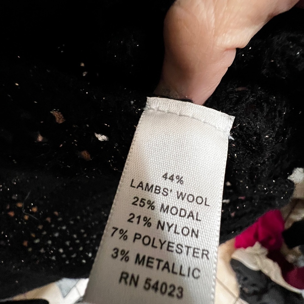 Banana Republic Black Open-Front Cardigan - Picture 5 of 5
